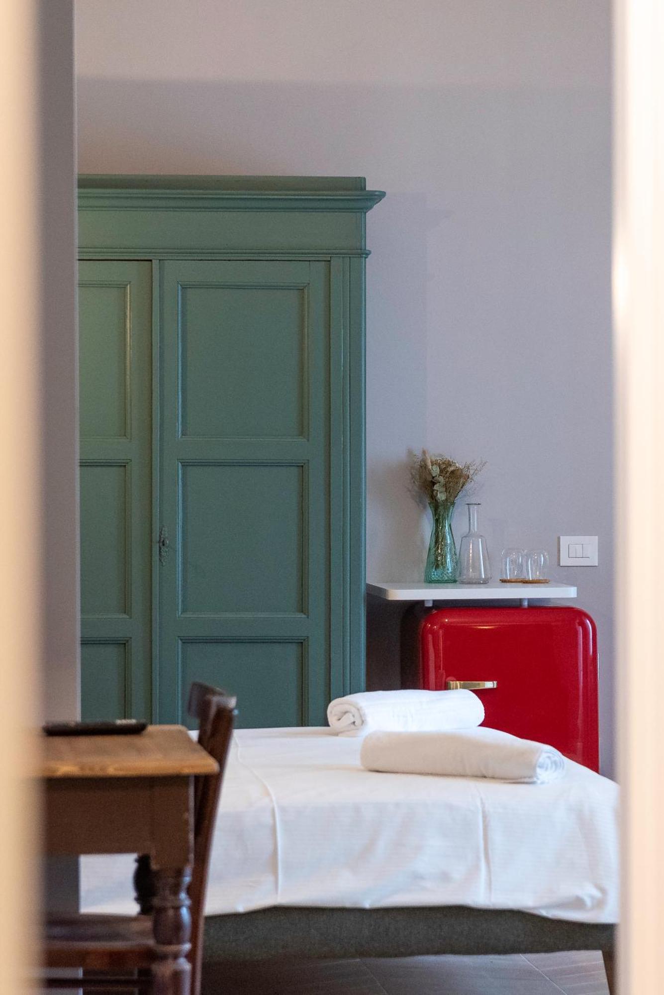 Regina Boutique Suites Trieste Exterior foto
